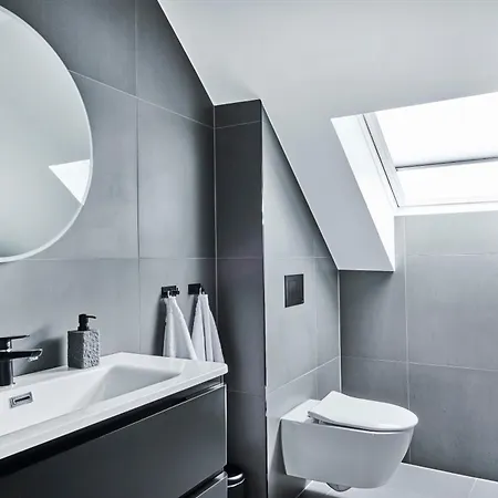 Apartmanhotel Hatty's Habitat By Staysville 4*