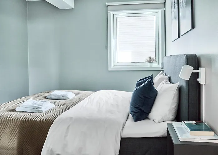 Hatty's Habitat By Staysville