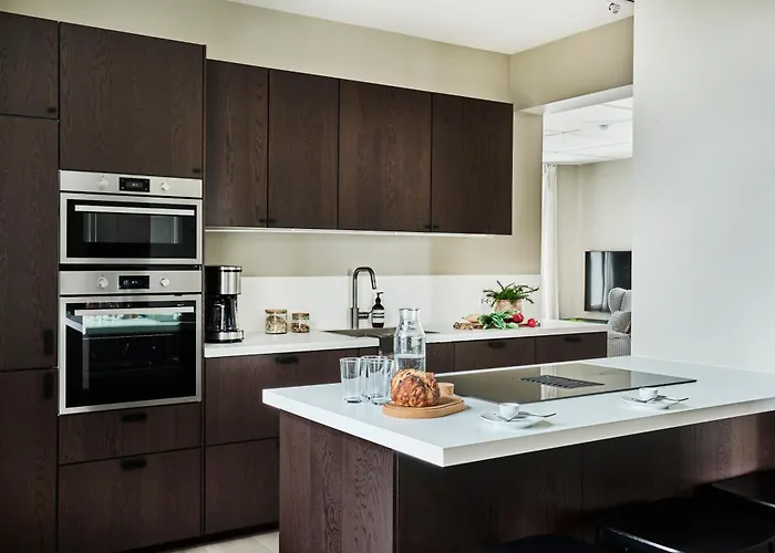 Hatty's Habitat By Staysville 4*